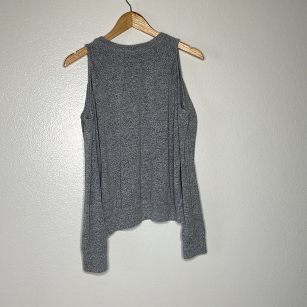 Abercrombie & Fitch Cold Shoulder Long Sleeve Top sz Med Gray - Picture 4 of 4